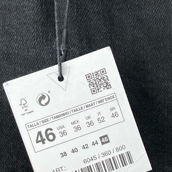 Black Zara Ripped Jeans - Picture 1 of 3